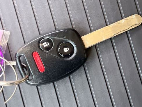 Used 2012 Honda CR-V EX-L image 21