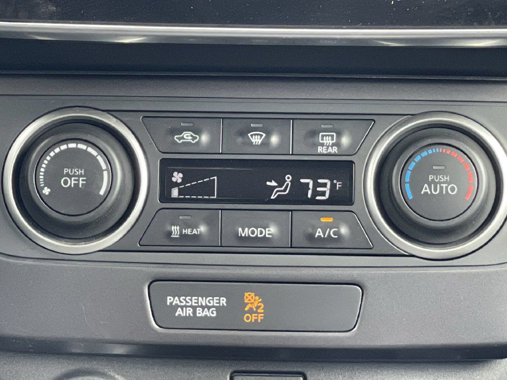 Used 2025 Nissan Leaf S FWD image 33