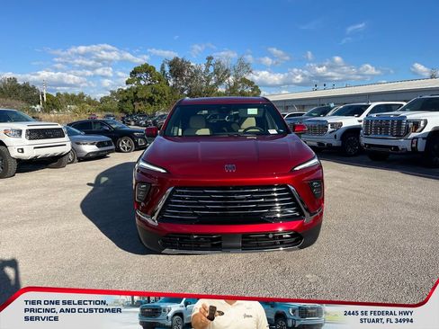 New 2026 Buick Enclave Preferred image 3