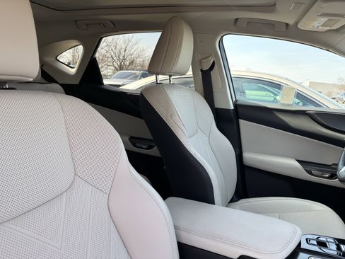 Used 2025 Lexus NX 350h AWD w/ Accessory Package (2T) image 34