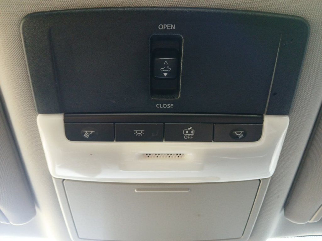 Used 2022 Nissan Altima 2.0 SR FWD image 5