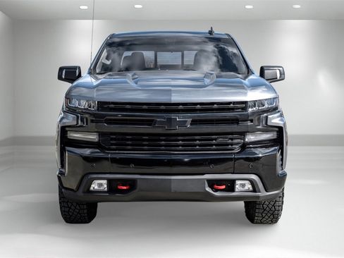 Used 2019 Chevrolet Silverado 1500 LT Trail Boss image 4