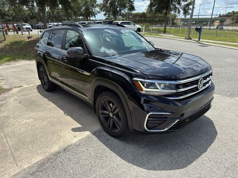 Used 2021 Volkswagen Atlas SE w/ Towing Package AWD/4WD image 4