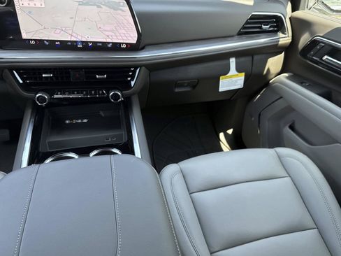 New 2026 Chevrolet Suburban LT w/ Comfort Package RWD image 16