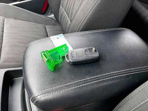 Used 2019 Kia Sportage LX image 10