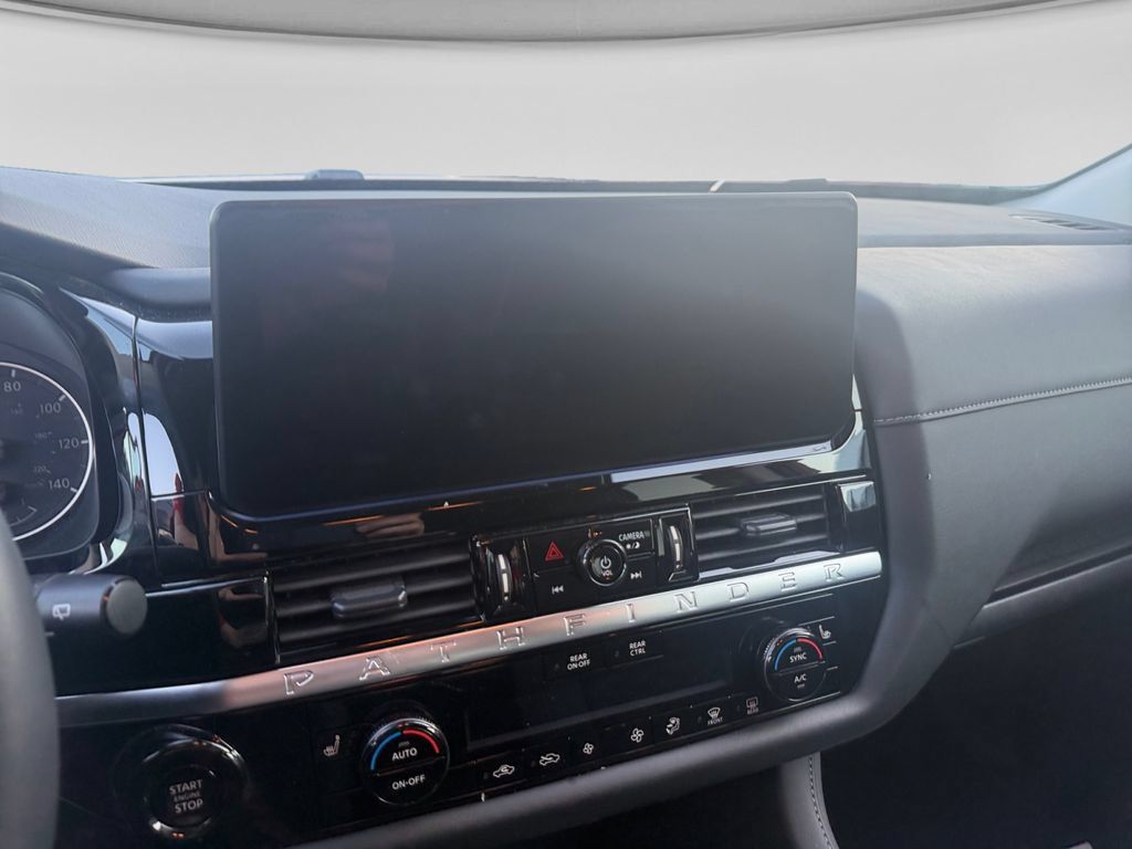 Used 2026 Nissan Pathfinder SV FWD image 19