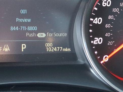 Used 2021 Toyota Camry XSE image 19