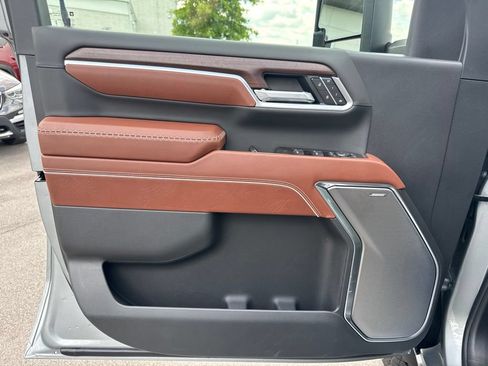 New 2026 GMC Sierra 2500 Denali Ultimate AWD/4WD image 11