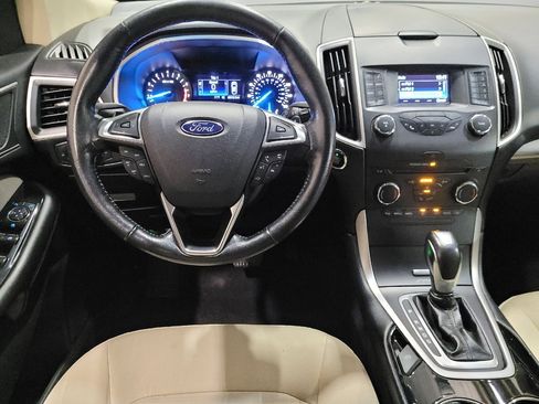 Used 2016 Ford Edge SEL AWD/4WD image 22