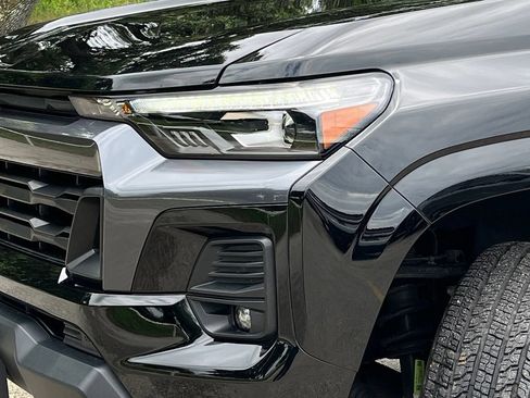 Used 2025 Chevrolet Colorado LT w/ LT Convenience Package RWD image 25