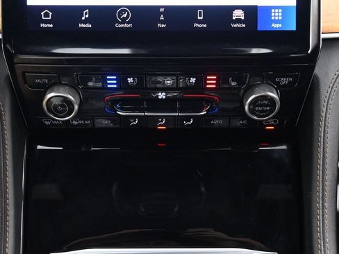 Used 2022 Jeep Grand Cherokee Summit AWD/4WD image 41