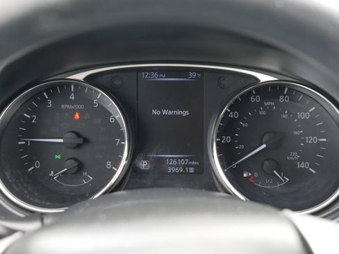 Used 2016 Nissan Rogue S image 21