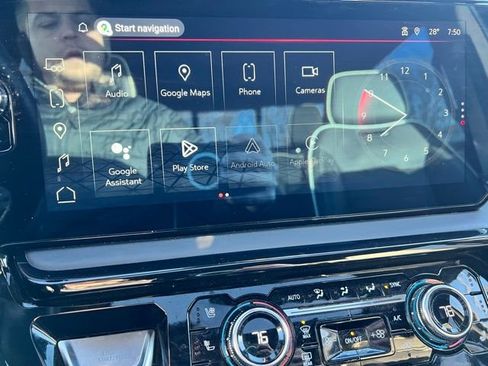 Used 2023 GMC Sierra 1500 AT4X image 17