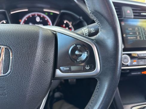 Used 2020 Honda Civic Sport image 28