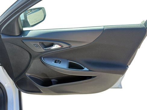 Used 2024 Chevrolet Malibu LT FWD image 23