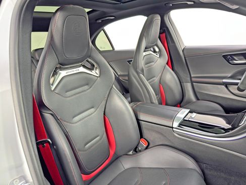 Used 2024 Mercedes-Benz C 63 AMG S image 46