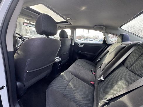 Used 2014 Nissan Sentra SR w/ Premium Package image 12