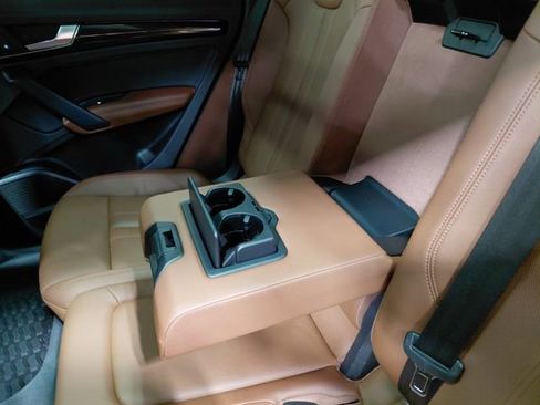 Used 2019 Audi Q5 Prestige image 42