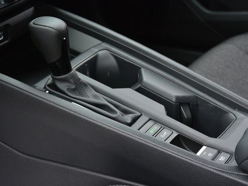 Used 2023 Honda Accord EX image 9