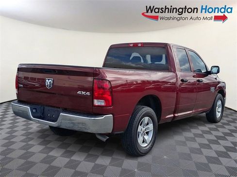 Used 2024 RAM 1500 Classic SLT image 6
