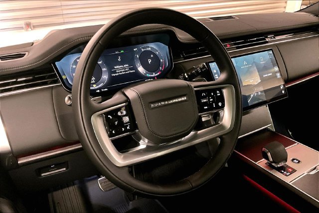 New 2026 Land Rover Range Rover Long Wheelbase SE AWD/4WD image 7
