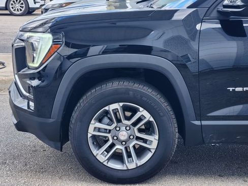 Used 2025 GMC Terrain Elevation AWD/4WD image 5