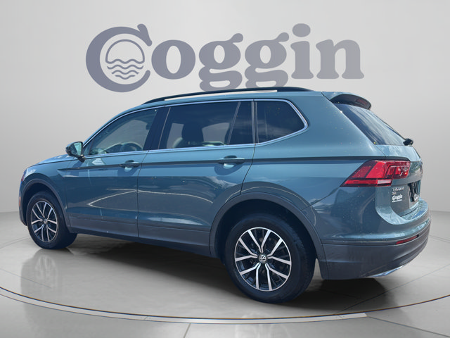 Used 2019 Volkswagen Tiguan SE w/ Panoramic Sunroof Package AWD/4WD image 3