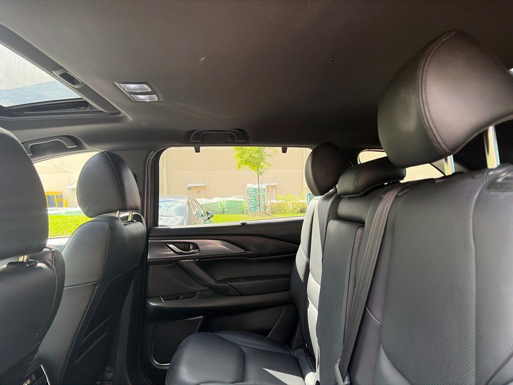 Used 2017 MAZDA CX-9 Grand Touring AWD/4WD image 19