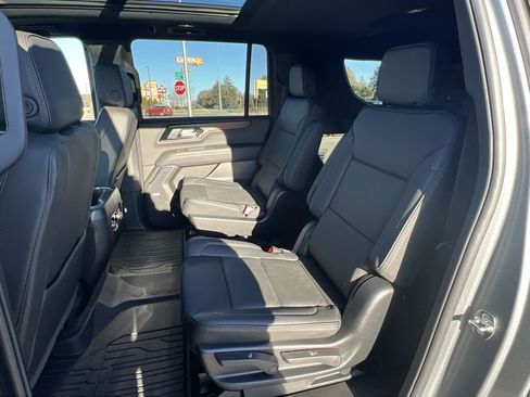 New 2026 GMC Yukon XL Denali w/ Sun & Power Step Package image 26
