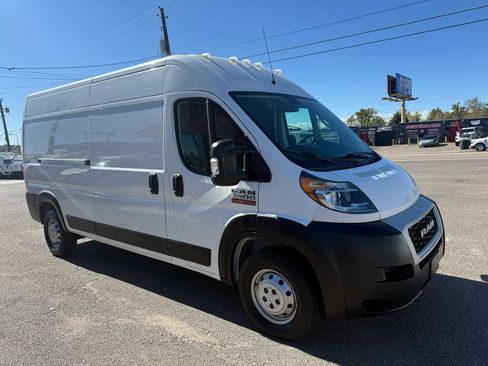 Used 2021 RAM ProMaster 2500 image 2