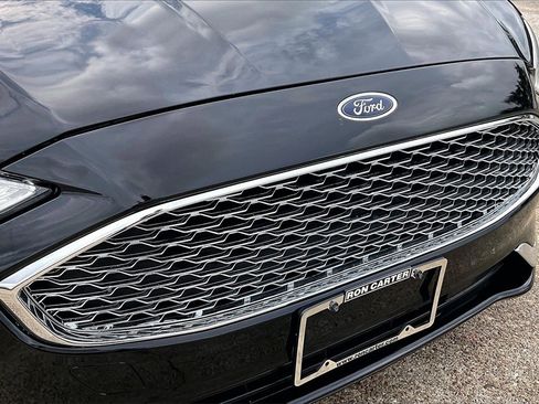 Used 2020 Ford Fusion SEL image 34