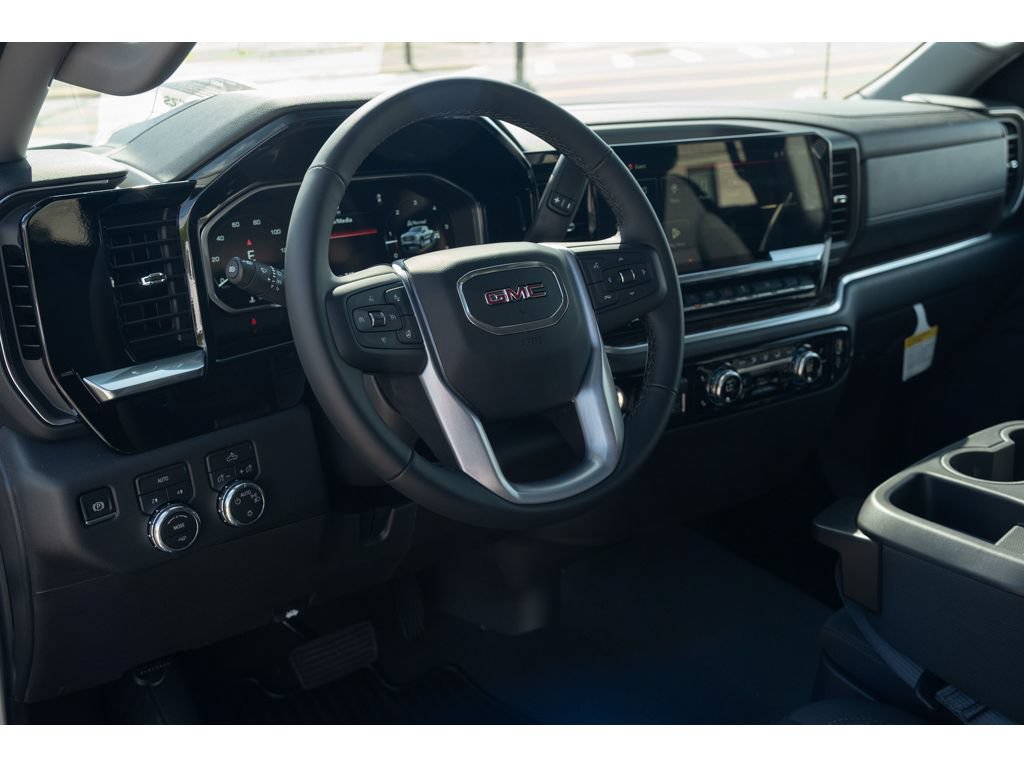 New 2026 GMC Sierra 1500 SLE w/ Preferred Package AWD/4WD image 11