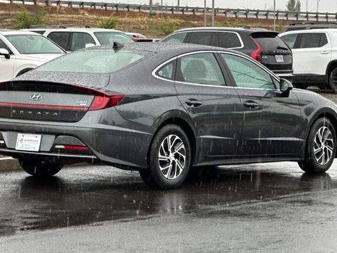 Used 2023 Hyundai Sonata Blue FWD image 3