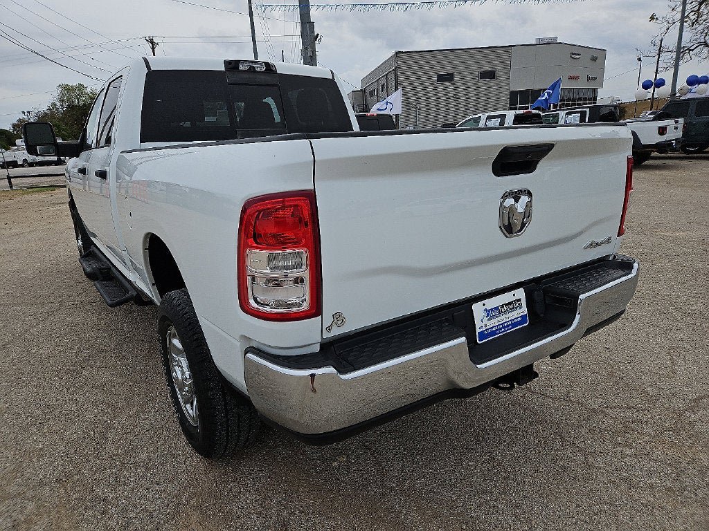 Used 2024 RAM 2500 Tradesman w/ Chrome Appearance Group AWD/4WD image 5