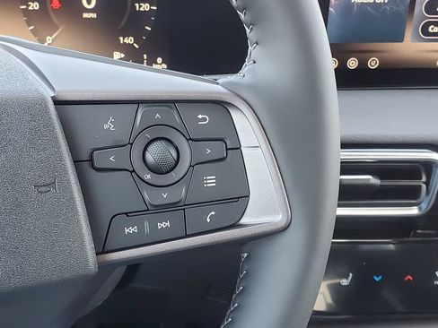 New 2026 Nissan Sentra SV FWD image 17