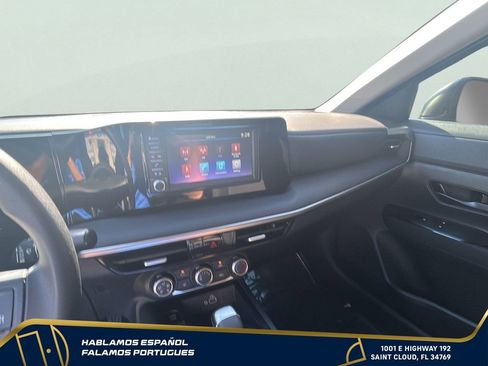 Used 2025 Nissan Kicks S FWD image 19