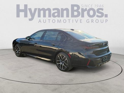 Used 2023 BMW i7 xDrive60 w/ Executive Package 2 image 5