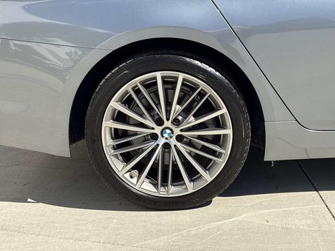 Used 2019 BMW 530i w/ Convenience Package RWD image 9
