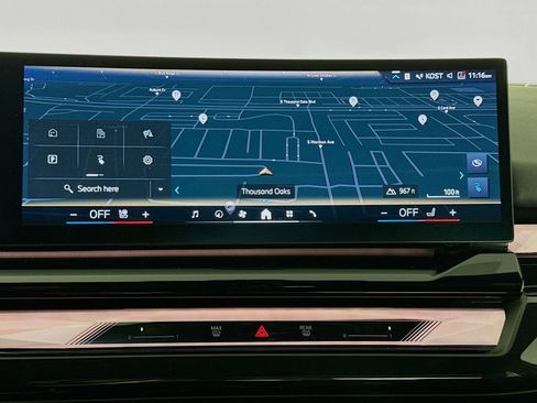 Used 2024 BMW i5 eDrive40i w/ Executive Package image 13