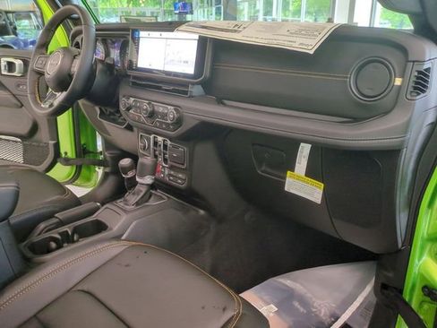 New 2025 Jeep Wrangler Unlimited Rubicon 392 image 30