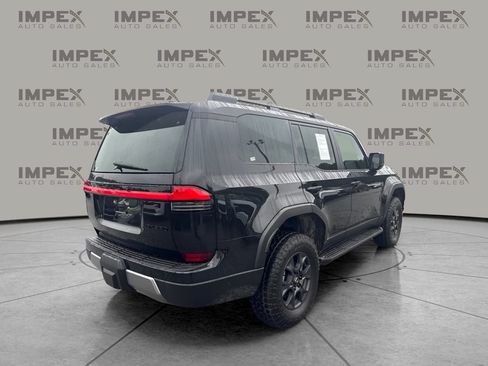 Used 2025 Lexus GX 550 AWD/4WD image 3