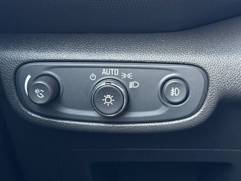 Used 2022 Chevrolet TrailBlazer LT w/ Sun and Liftgate Package image 32