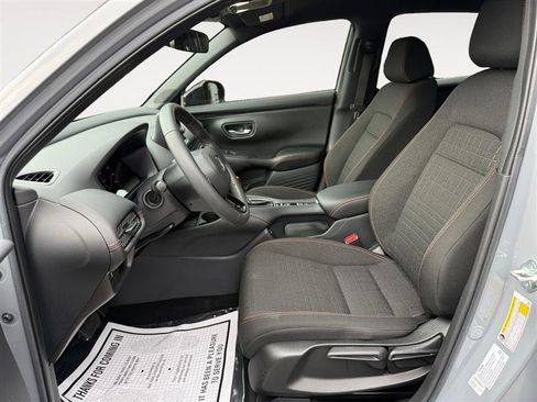 Used 2024 Honda HR-V Sport image 10