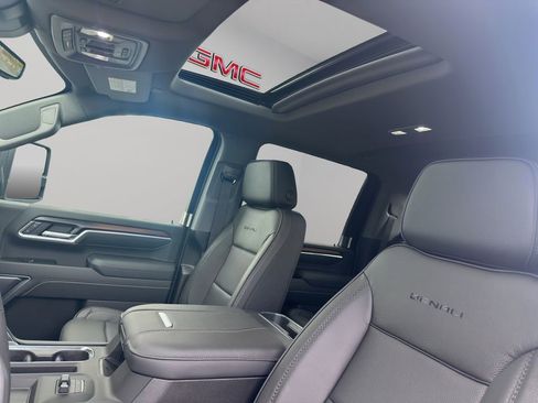 New 2026 GMC Sierra 2500 Denali w/ Denali Reserve Package image 31