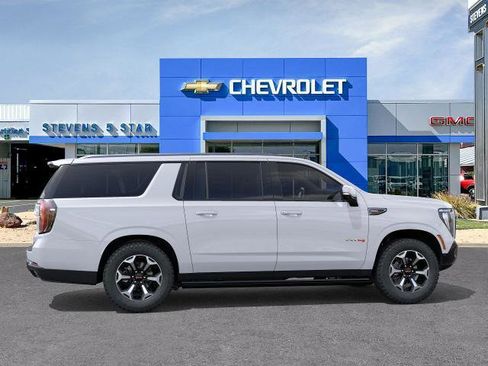 New 2026 GMC Yukon XL AT4 image 29