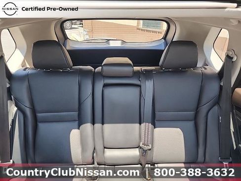 Certified 2023 Nissan Rogue SV w/ SV Premium B Package AWD/4WD image 21