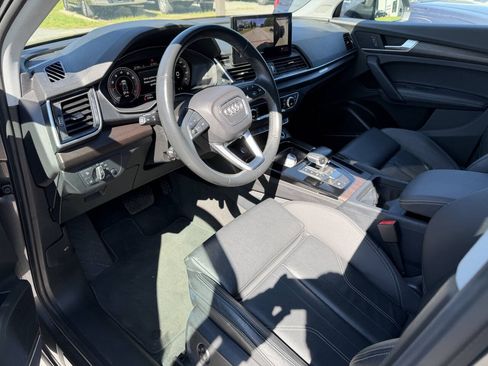 Used 2024 Audi Q5 2.0T Premium Plus AWD/4WD image 9