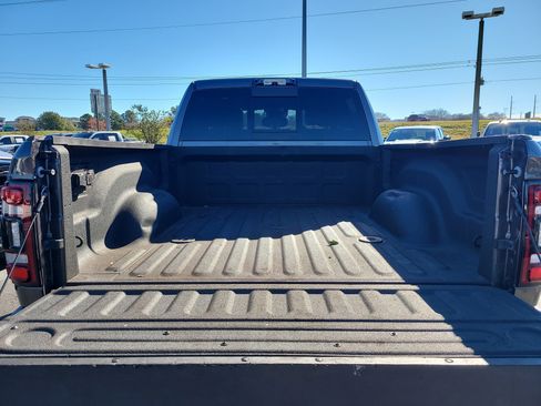 Used 2024 RAM 2500 Limited image 10