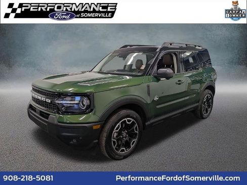 Certified 2025 Ford Bronco Sport Outer Banks w/ Outer Banks Tech Package+ AWD/4WD image 1