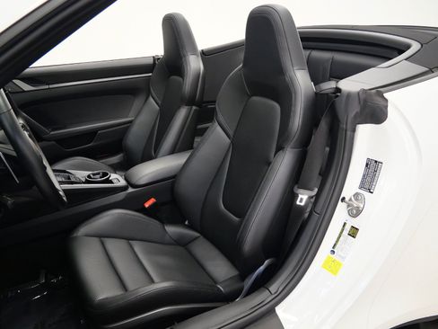 Used 2023 Porsche 911 Carrera 4S w/ Sport Package AWD/4WD image 21